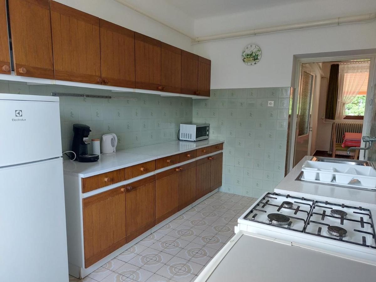 Barbara Apartmanhaz Apartment Keszthely Luaran gambar