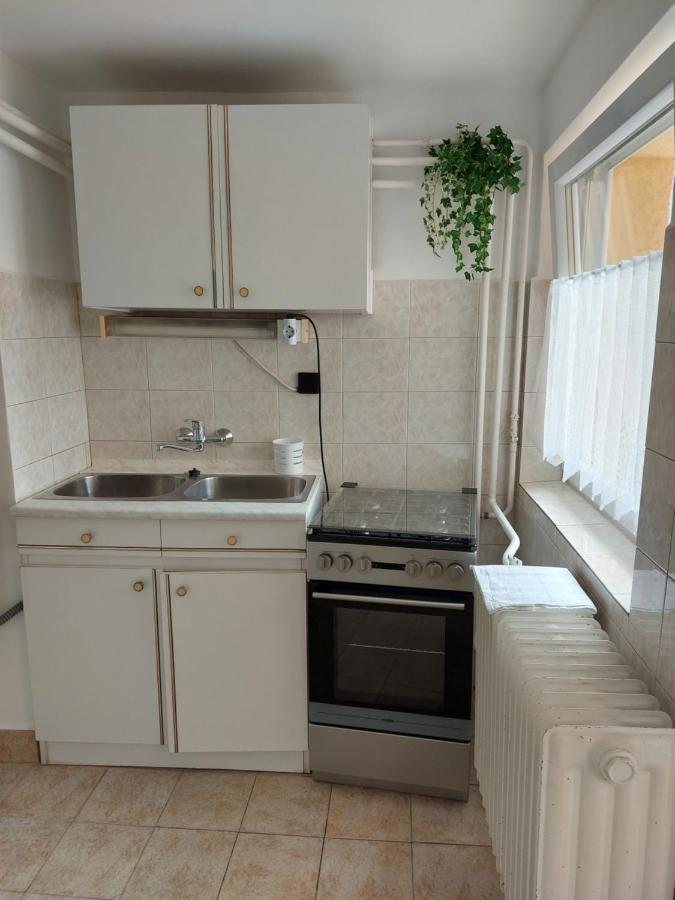 Barbara Apartmanhaz Apartment Keszthely Luaran gambar